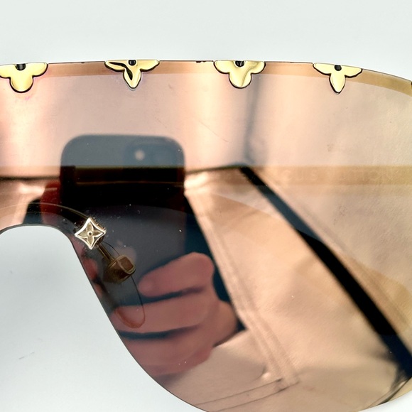 Louis Vuitton Purple Rain Sunglasses Aviator Gradient Gold Pink mirror - Picture 12 of 12